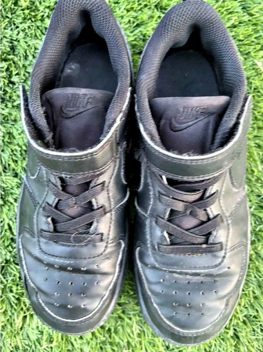 Nike Air Force 1 Black Sneakers 2y